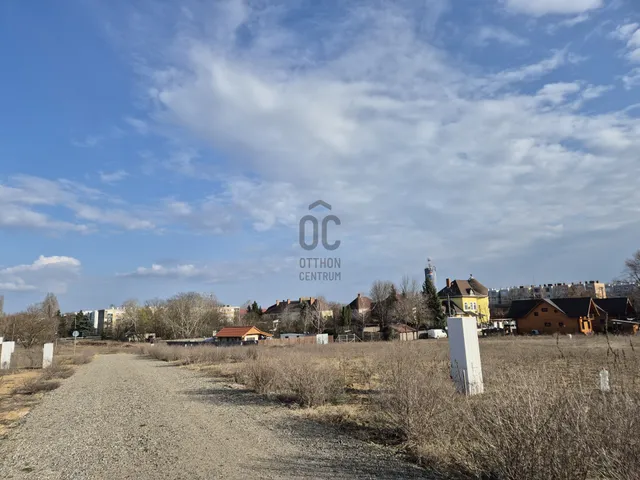 Eladó telek Tiszafüred 459 nm