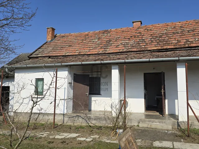 Eladó ház Tiszagyenda 57 nm