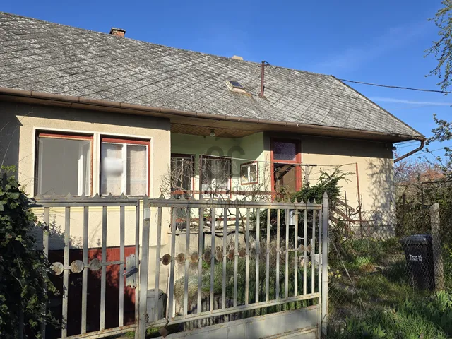 Eladó ház Tiszafüred 105 nm