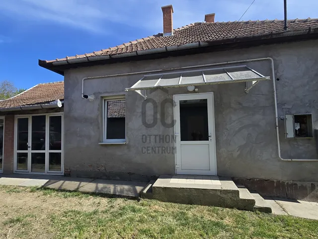 Eladó ház Tiszaörs 1649 nm