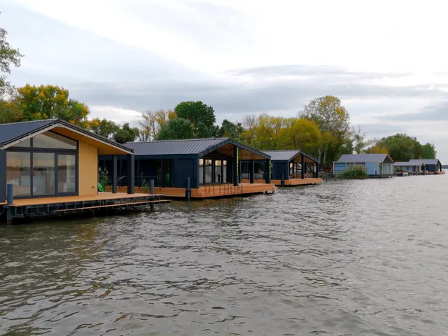 Eladó nyaraló Abádszalók 76 nm