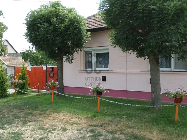 Eladó ház Kunmadaras 77 nm