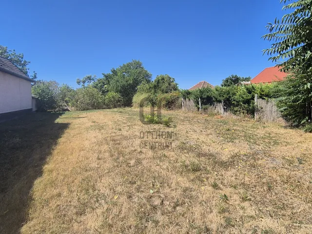 Eladó telek Sarud 1396 nm