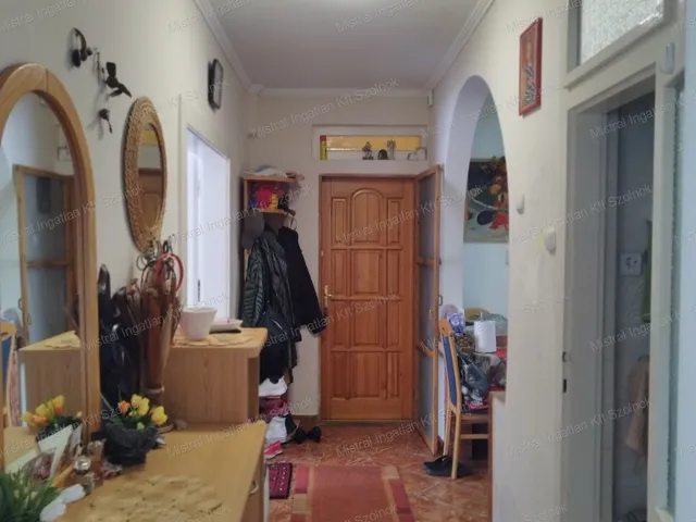 Eladó ház Szolnok, Belváros 77 nm