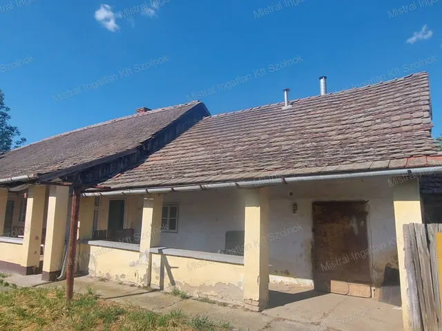 Eladó ház Tiszapüspöki 120 nm