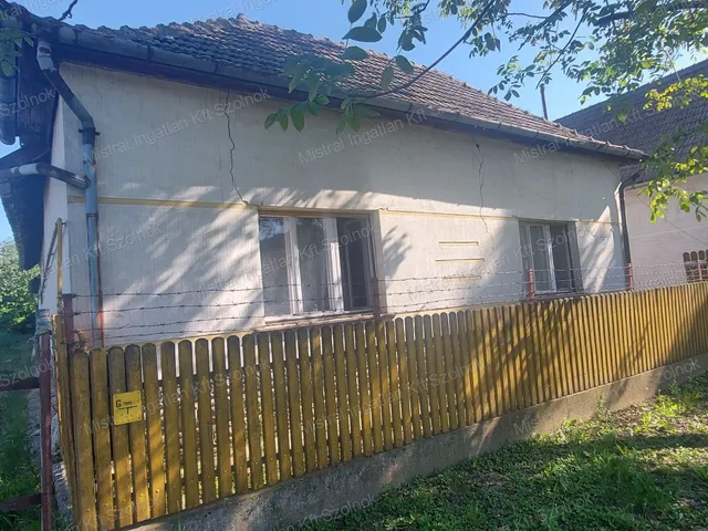 Eladó ház Tiszapüspöki 120 nm