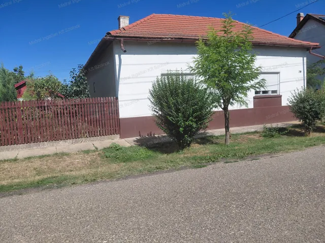 Eladó ház Törökszentmiklós, Felvég 85 nm