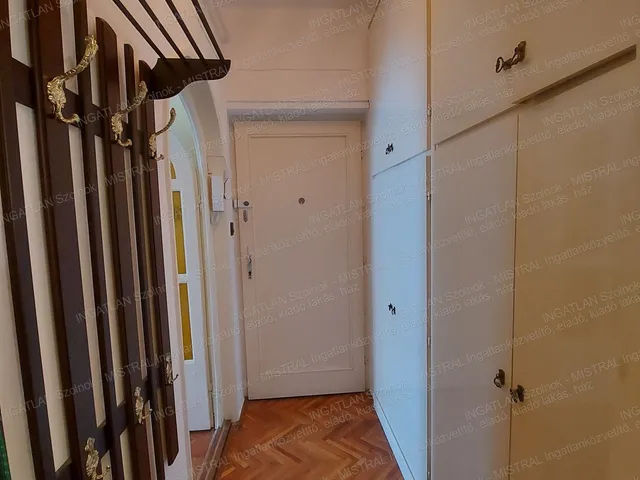 Kiadó lakás Szolnok, Belváros 35 nm