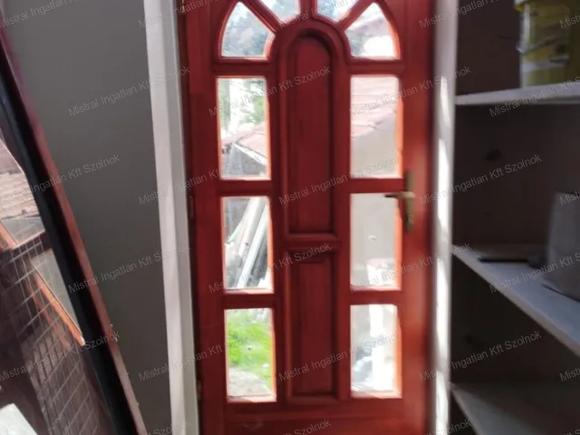 Eladó lakás Szolnok, Belváros 20 nm