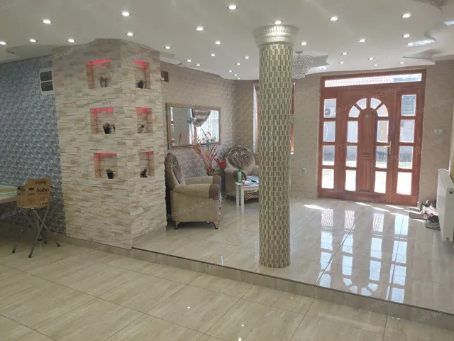 Eladó ház Törökszentmiklós 199 nm