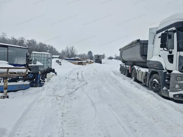 Eladó telek Rákóczifalva 2469 nm