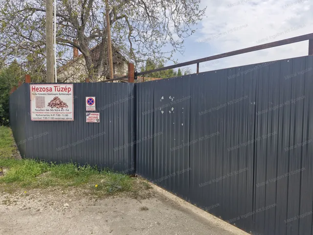 Eladó telek Rákóczifalva 2469 nm