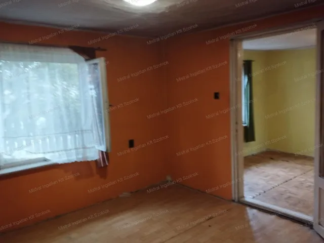 Eladó ház Tószeg 97 nm