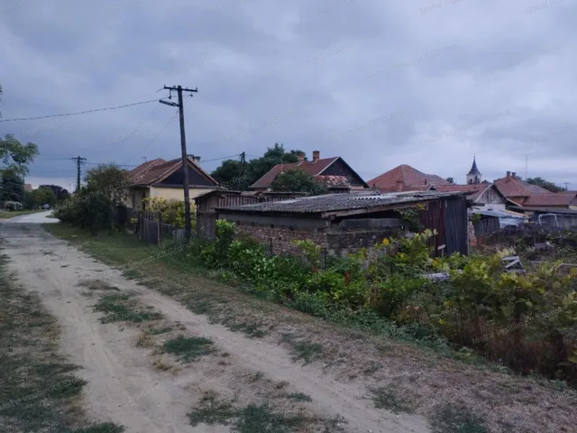 Eladó ház Tószeg 97 nm