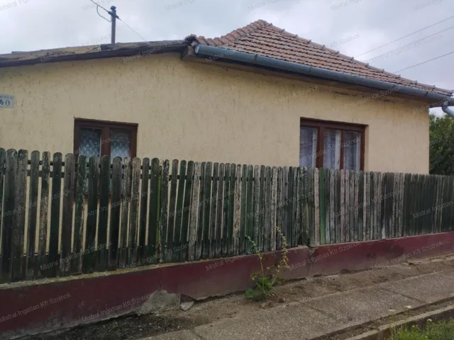 Eladó ház Tószeg 97 nm