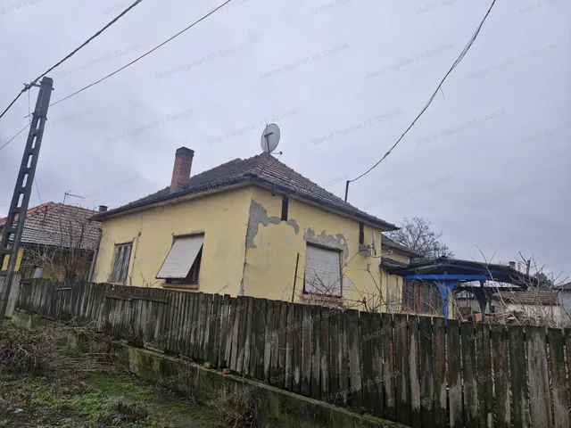 Eladó ház Szajol 136 nm