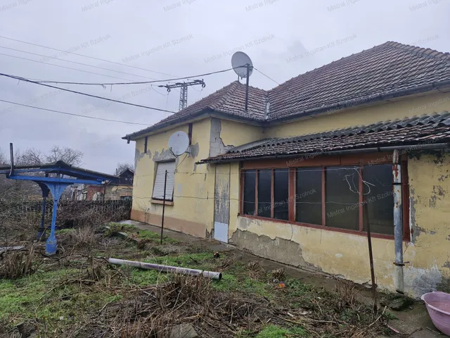 Eladó ház Szajol 136 nm