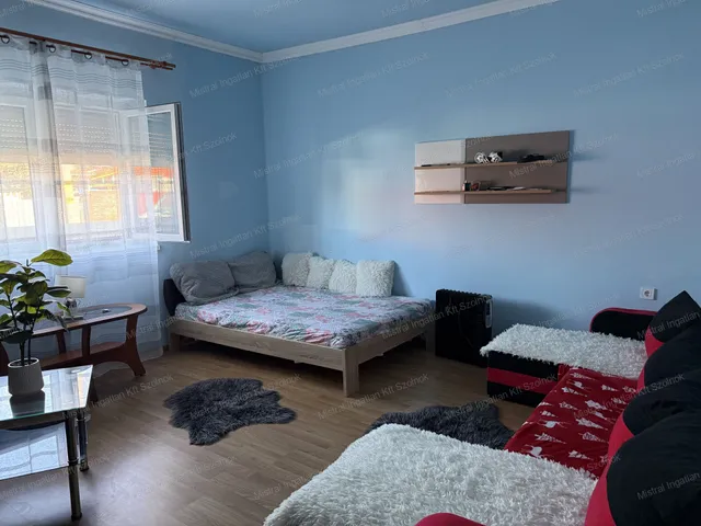 Eladó ház Törökszentmiklós 80 nm