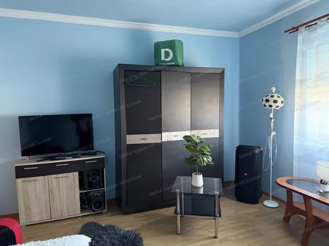 Eladó ház Törökszentmiklós 80 nm