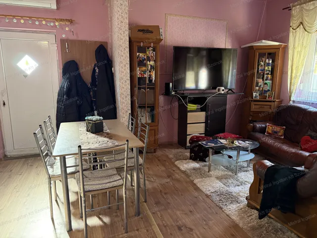 Eladó ház Törökszentmiklós 80 nm