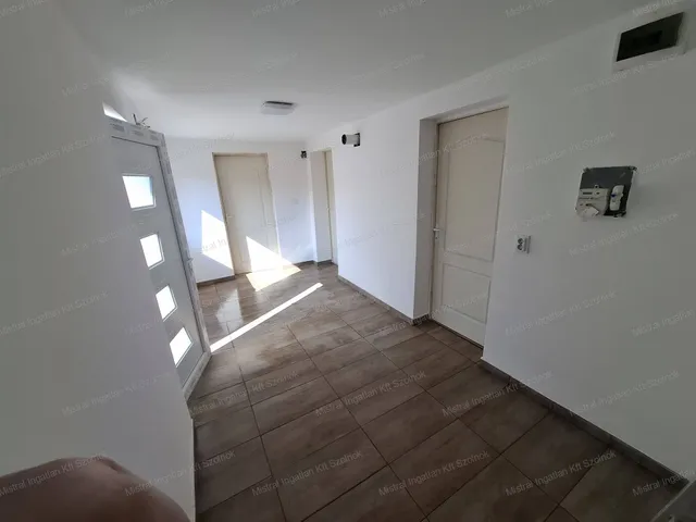 Eladó ház Szolnok, Pletykafalu 47 nm