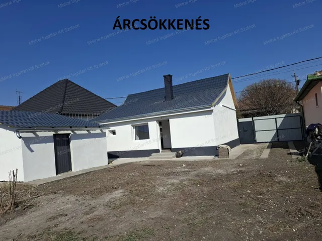 Eladó ház Szolnok, Pletykafalu 47 nm