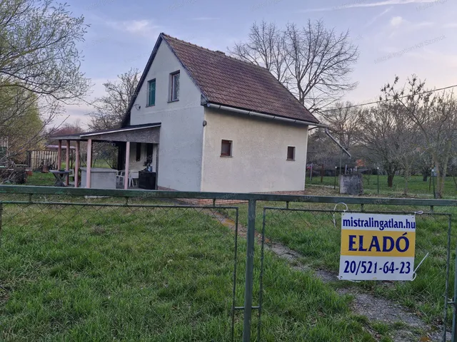 Eladó mezőgazdasági ingatlan Szarvas 70 nm