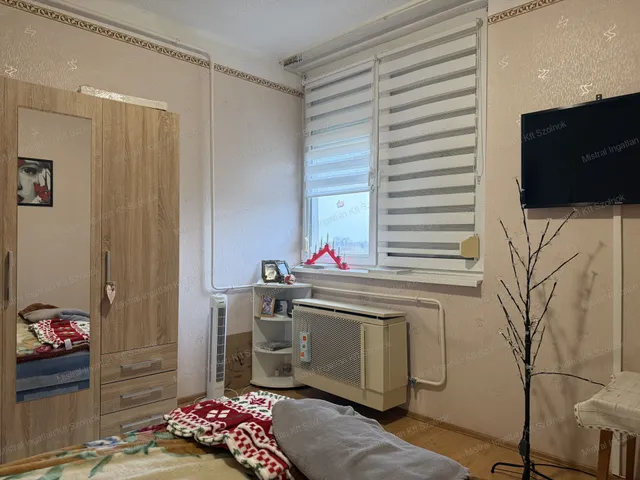 Eladó lakás Törökszentmiklós 67 nm