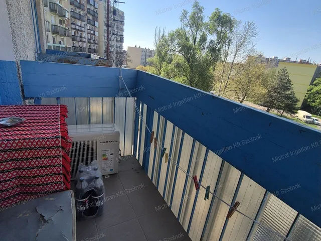 Eladó lakás Szolnok, Belváros 30 nm