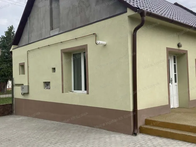 Eladó ház Zagyvarékas 67 nm