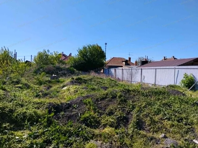 Eladó telek Szolnok, Déli városrész 554 nm