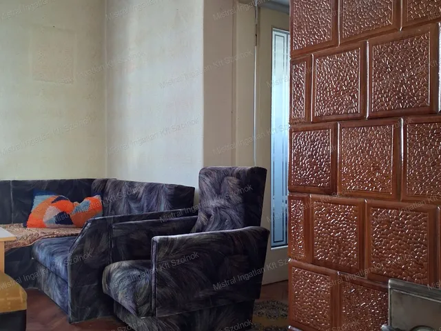 Eladó ház Szolnok, Belváros 79 nm