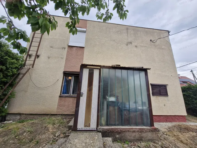Eladó ház Martfű 106 nm