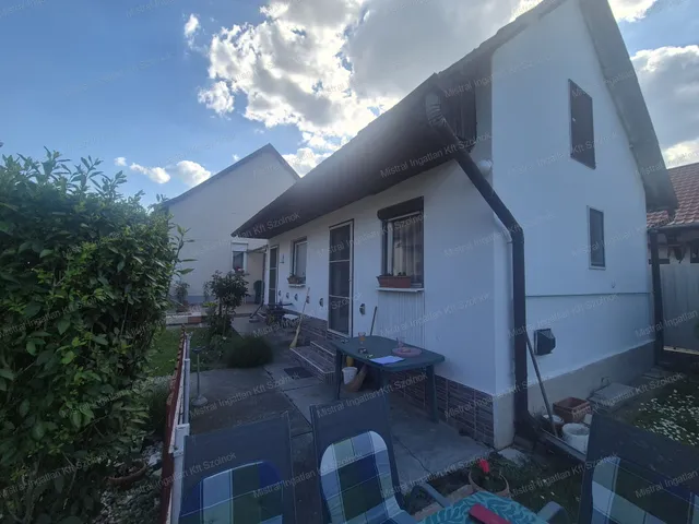 Eladó ház Szajol 125 nm
