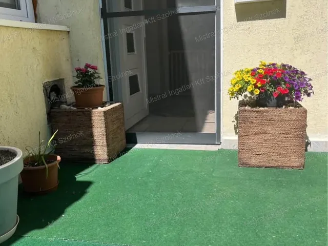 Eladó lakás Szolnok, Belváros 52 nm