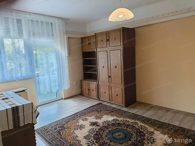 Kiadó lakás Szolnok, Tallinn 42 nm