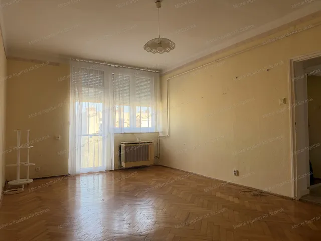 Eladó lakás Szolnok, Tallinn 42 nm