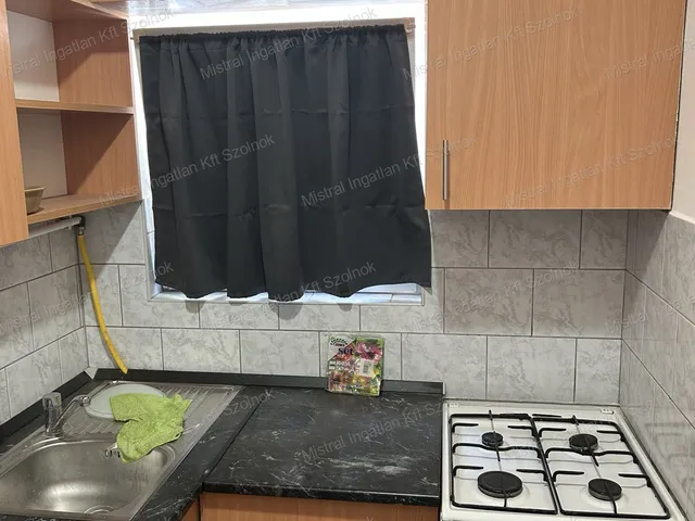 Eladó lakás Szolnok, Belváros 49 nm