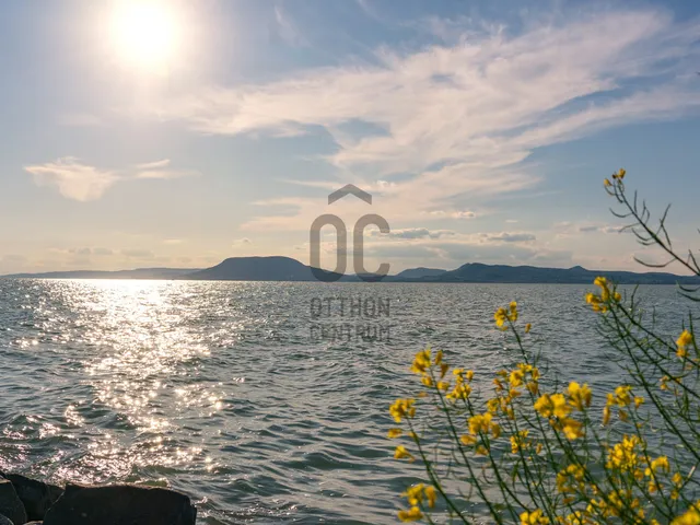 Eladó lakás Balatonszemes