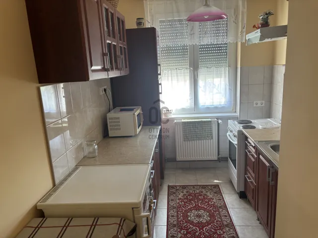 Kiadó lakás Várpalota 52 nm