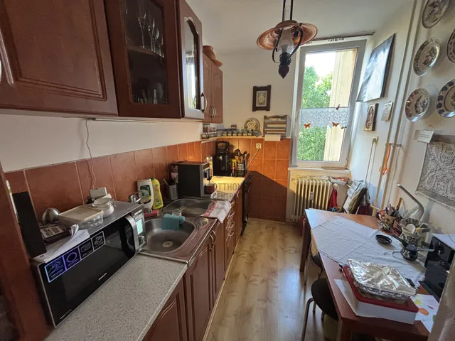 Eladó lakás Várpalota, Mátyás király utca 54 nm