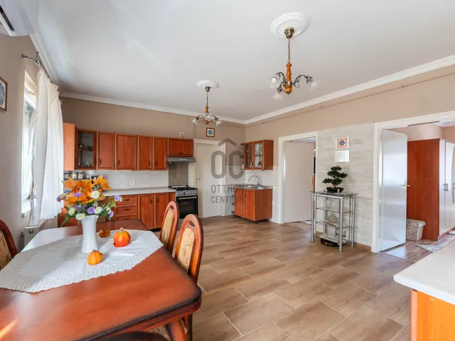 Eladó ház Pétfürdő 89 nm