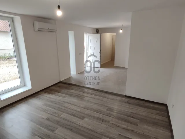 Eladó ház Ősi 74 nm