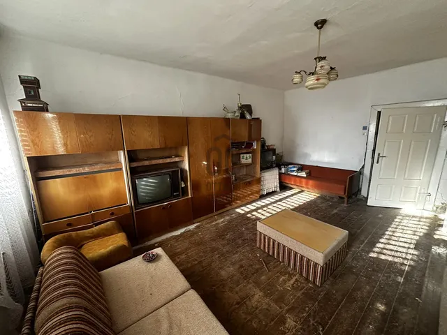 Eladó ház Ősi 111 nm