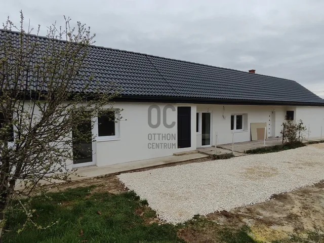 Eladó ház Ősi 96 nm