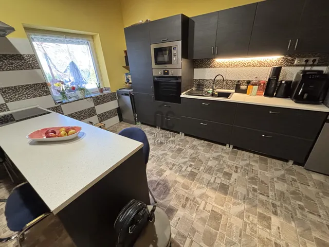 Eladó ház Várpalota, Baglyasi szőlőhegy 80 nm