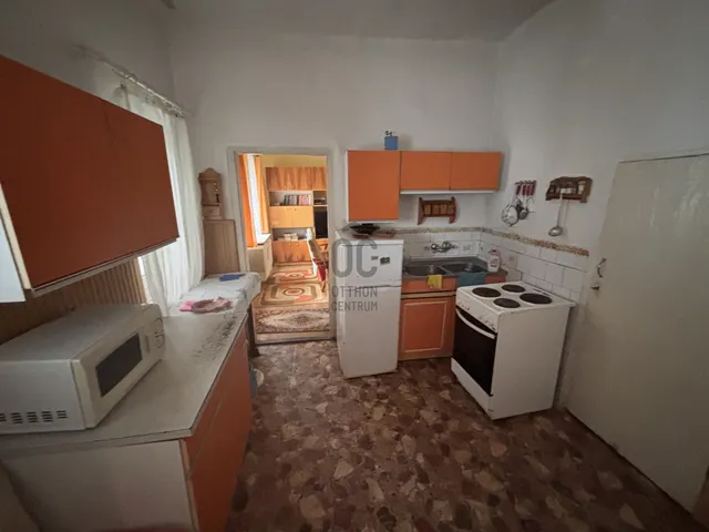 Eladó ház Nádasdladány, József Attila utca 60 nm