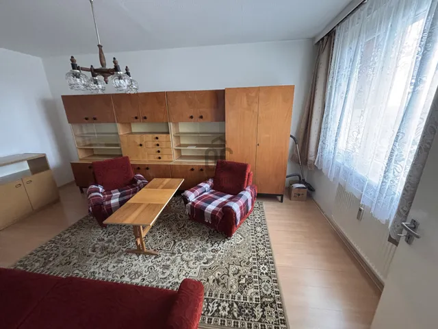 Eladó lakás Várpalota, Erdődy Pálffy Tamás utca 36 nm