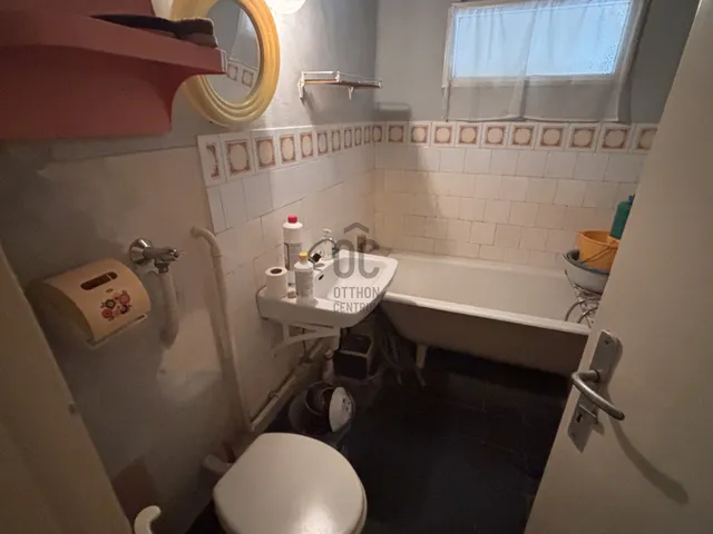 Eladó lakás Várpalota, Szent Imre utca 36 nm
