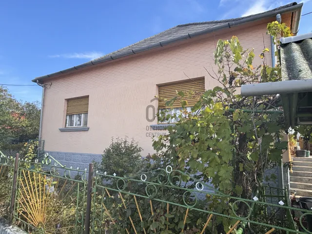 Eladó ház Jenő 90 nm